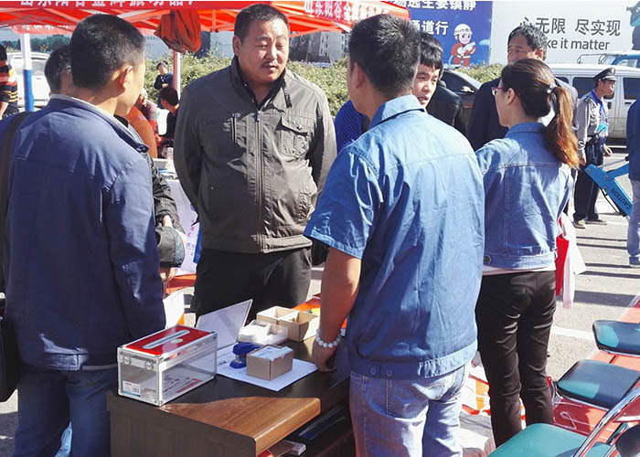 沃爾華集團攜多款產(chǎn)品參加2015全國建筑機械展 沃爾華集團攜多款產(chǎn)品參加2015全國建筑機械展