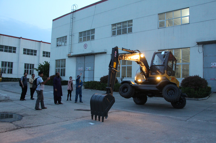 巴基斯坦大客戶訪問(wèn)沃爾華集團(tuán)完成“發(fā)現(xiàn)之旅” 巴基斯坦大客戶訪問(wèn)沃爾華集團(tuán)完成“發(fā)現(xiàn)之旅”