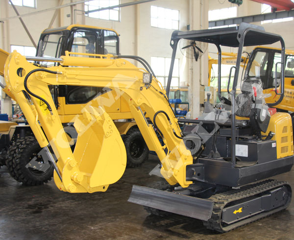 沃爾華2.2噸履帶挖掘機(jī) 沃爾華2.2噸履帶挖掘機(jī)